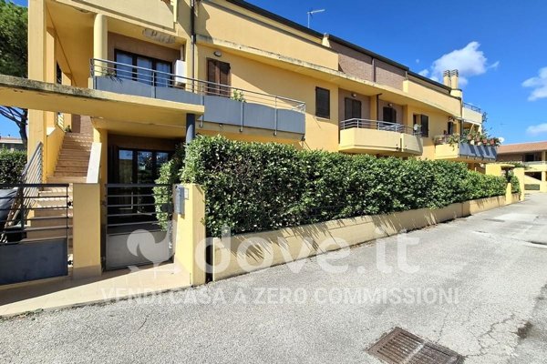 appartamento in vendita a Vallefoglia in zona Montecchio