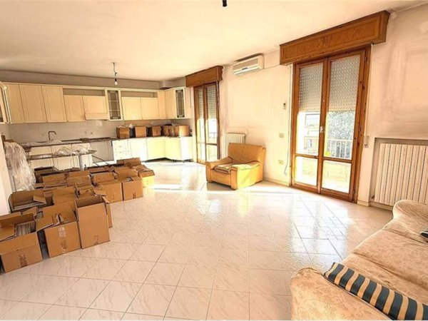 appartamento in vendita a Vallefoglia in zona Bottega