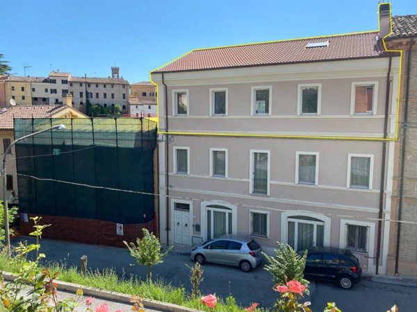 appartamento in vendita a Colli al Metauro in zona Saltara