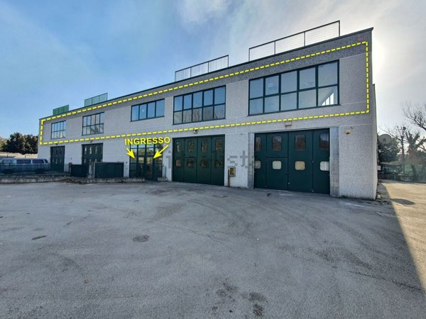 locale di sgombero in vendita a Colli al Metauro