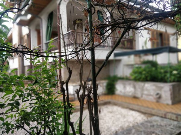 casa indipendente in vendita a Colli al Metauro in zona Calcinelli