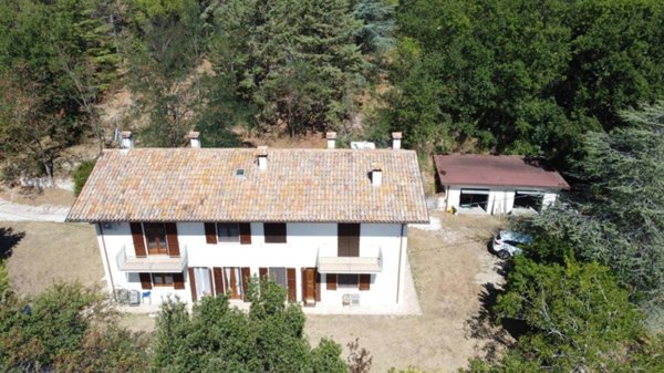 casa indipendente in vendita a Colli al Metauro