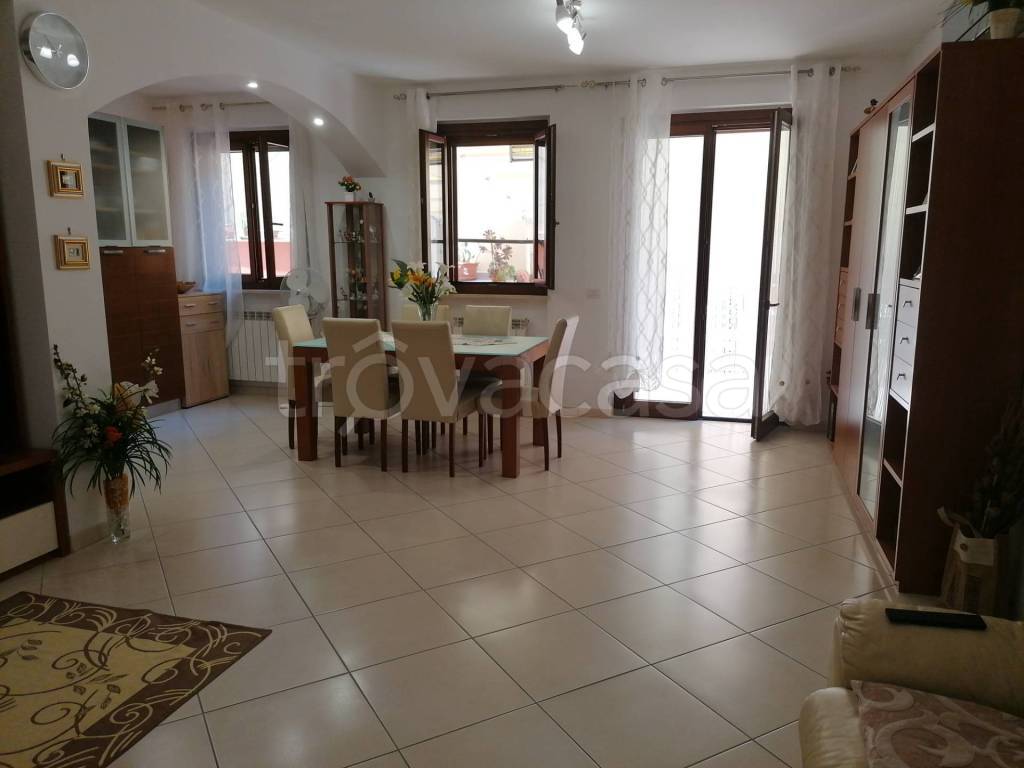 appartamento in vendita a Colli al Metauro in zona Calcinelli