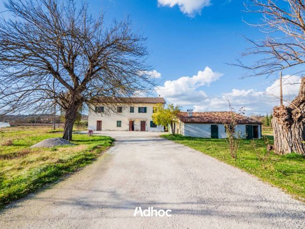 appartamento in vendita a Colli al Metauro in zona Borgaccio