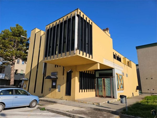 ufficio in vendita a Colli al Metauro in zona Tavernelle