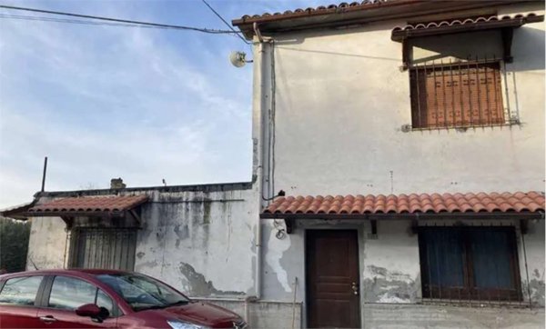 casa indipendente in vendita a Colli al Metauro