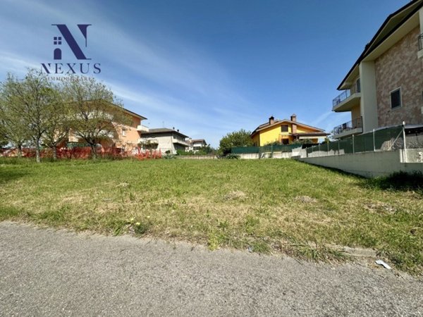 casa indipendente in vendita a Colli al Metauro in zona Tavernelle