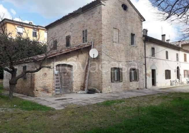 casa indipendente in vendita a Colli al Metauro