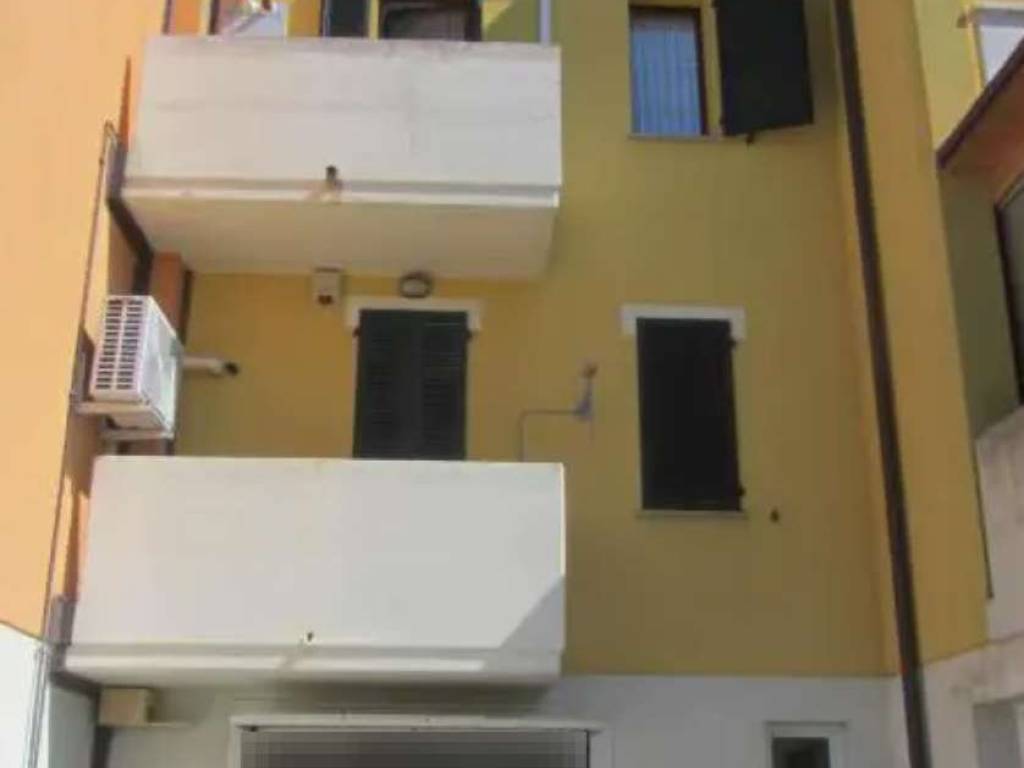 appartamento in vendita a Colli al Metauro in zona Villanova