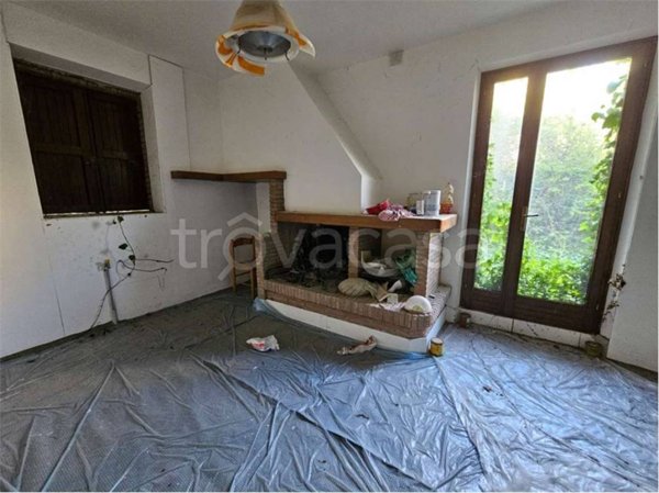 casa indipendente in vendita a Colli al Metauro