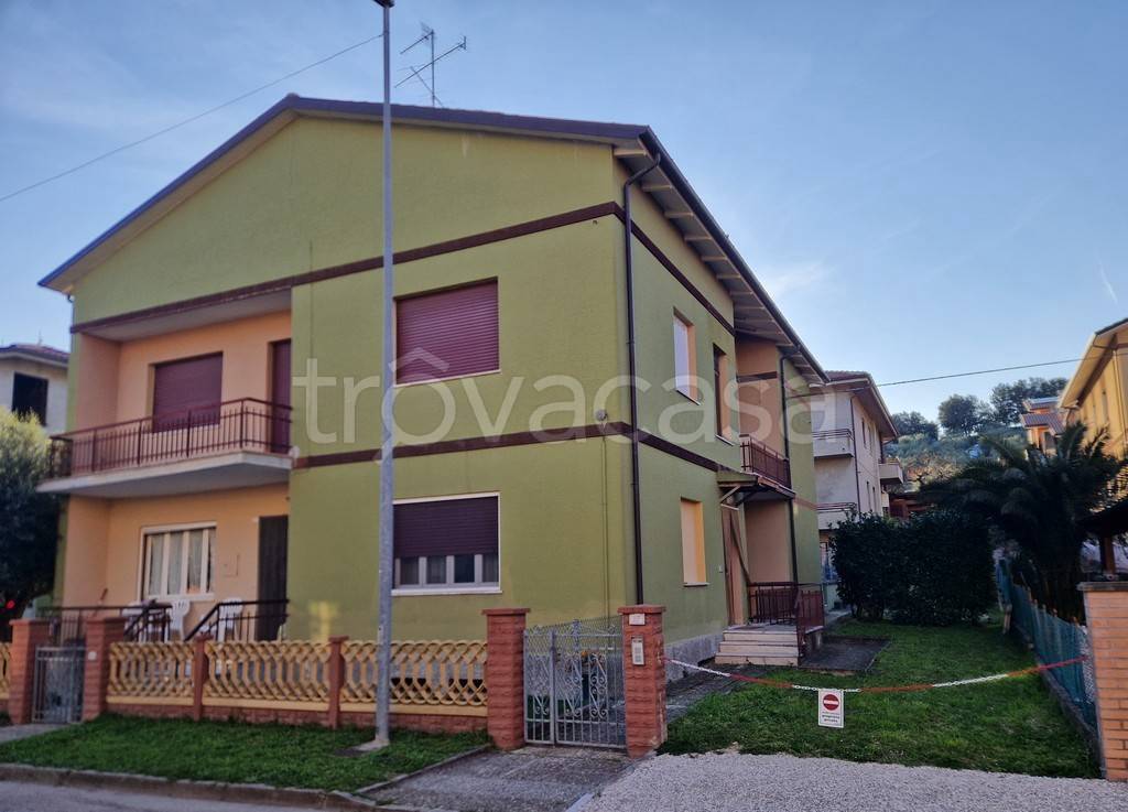 appartamento in vendita a Colli al Metauro in zona Calcinelli