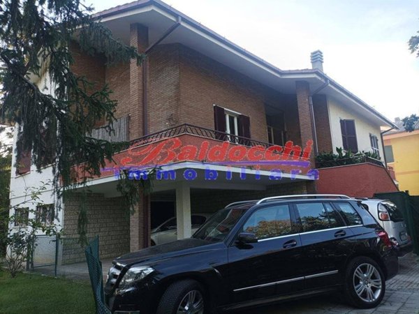 casa indipendente in vendita a Colli al Metauro in zona Calcinelli