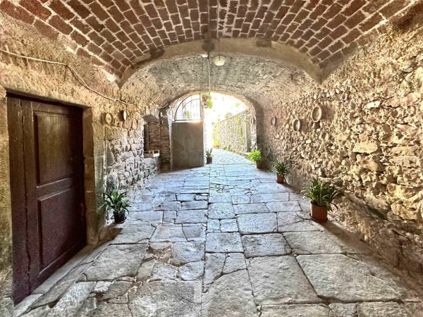 casa indipendente in vendita a Colli al Metauro in zona Tavernelle