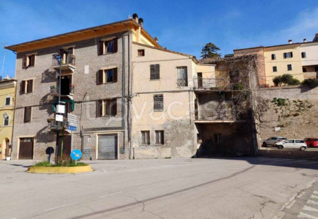 appartamento in vendita a Colli al Metauro in zona Saltara