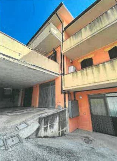 appartamento in vendita a Colli al Metauro in zona Calcinelli