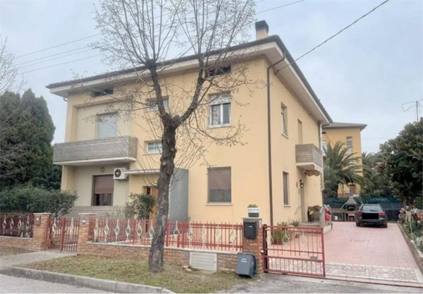 appartamento in vendita a Colli al Metauro