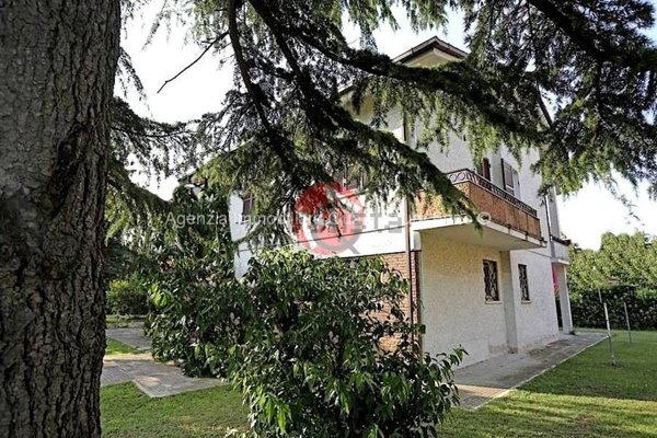 casa indipendente in vendita a Colli al Metauro in zona Calcinelli