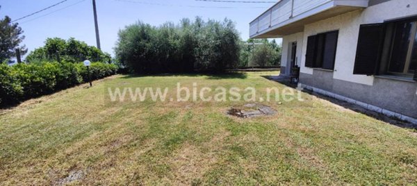 casa indipendente in vendita a Colli al Metauro