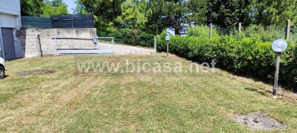 casa indipendente in vendita a Colli al Metauro