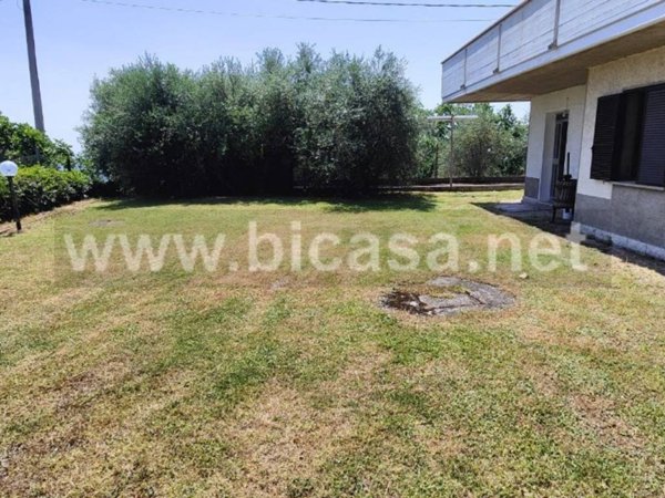 casa indipendente in vendita a Colli al Metauro