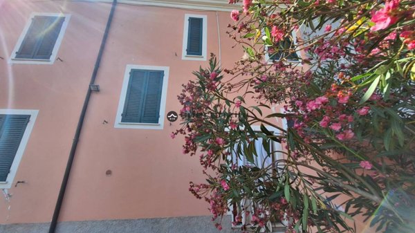 casa indipendente in vendita a Colli al Metauro in zona Calcinelli