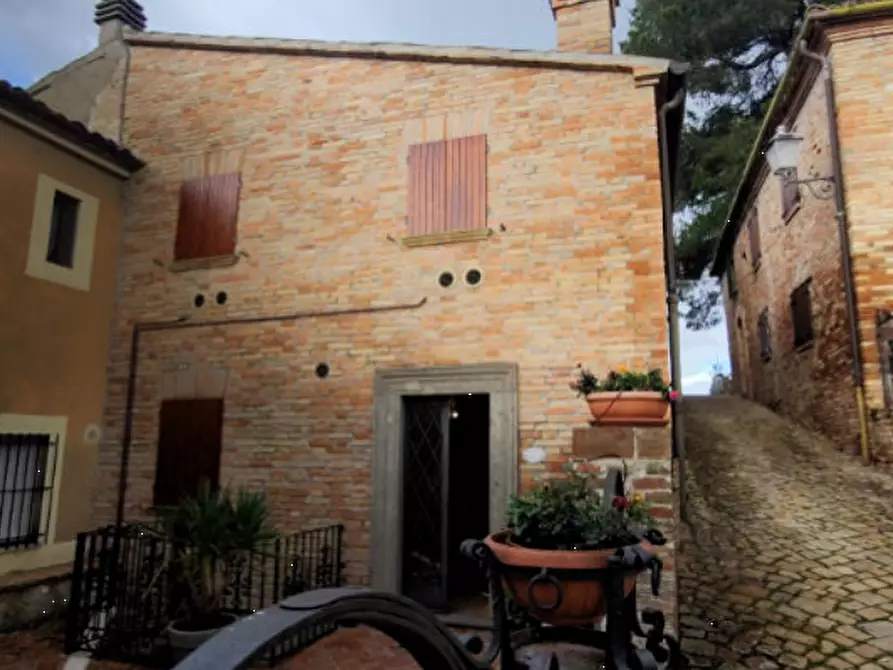 casa indipendente in vendita a Colli al Metauro
