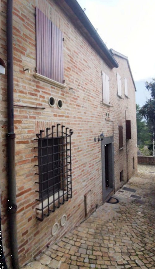 casa indipendente in vendita a Colli al Metauro