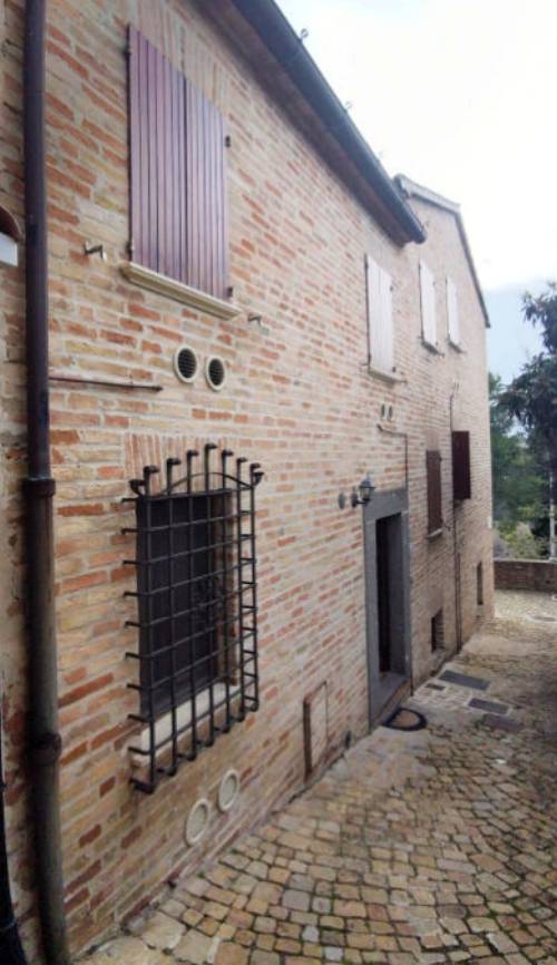 casa indipendente in vendita a Colli al Metauro