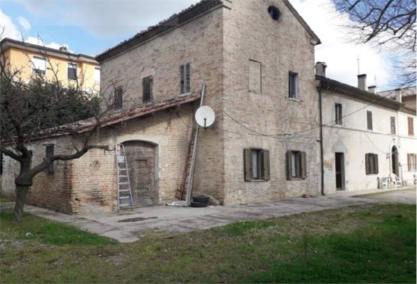 casa indipendente in vendita a Colli al Metauro