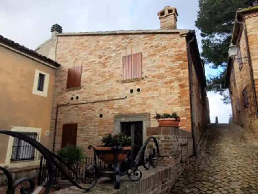 casa indipendente in vendita a Colli al Metauro