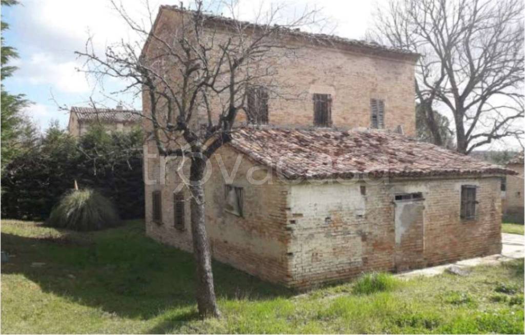 casa indipendente in vendita a Colli al Metauro