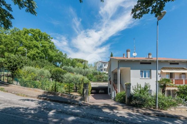 casa indipendente in vendita a Colli al Metauro in zona Calcinelli