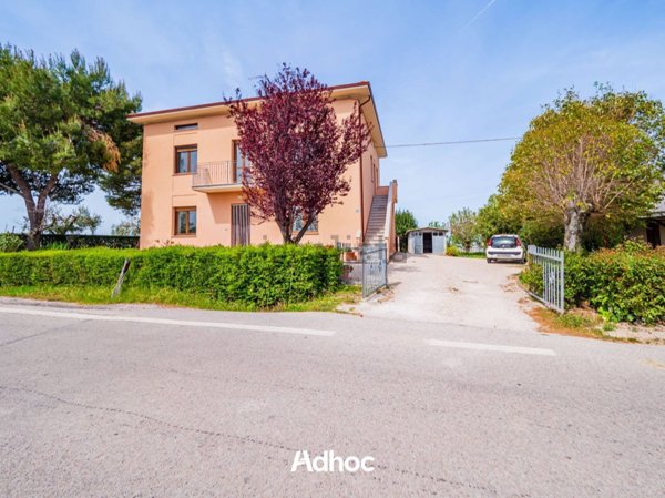 casa indipendente in vendita a Colli al Metauro