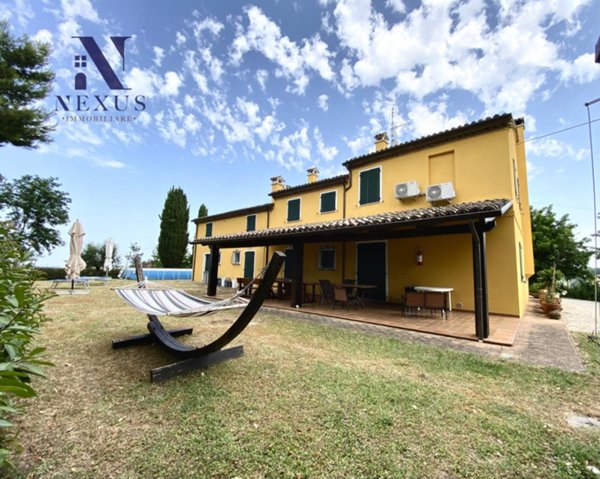 casa indipendente in vendita a Colli al Metauro in zona Calcinelli