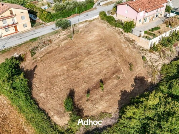 casa indipendente in vendita a Colli al Metauro