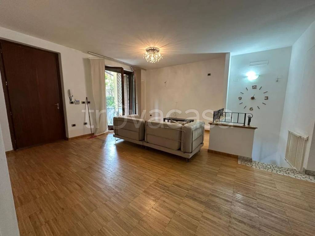 appartamento in vendita a Colli al Metauro in zona Calcinelli
