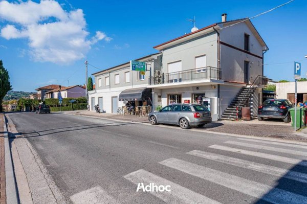 negozio in vendita a Colli al Metauro in zona Villanova