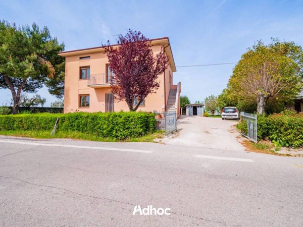 casa indipendente in vendita a Colli al Metauro
