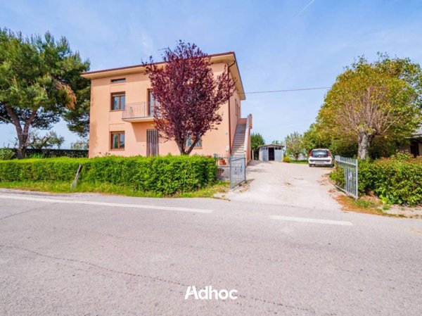 casa indipendente in vendita a Colli al Metauro