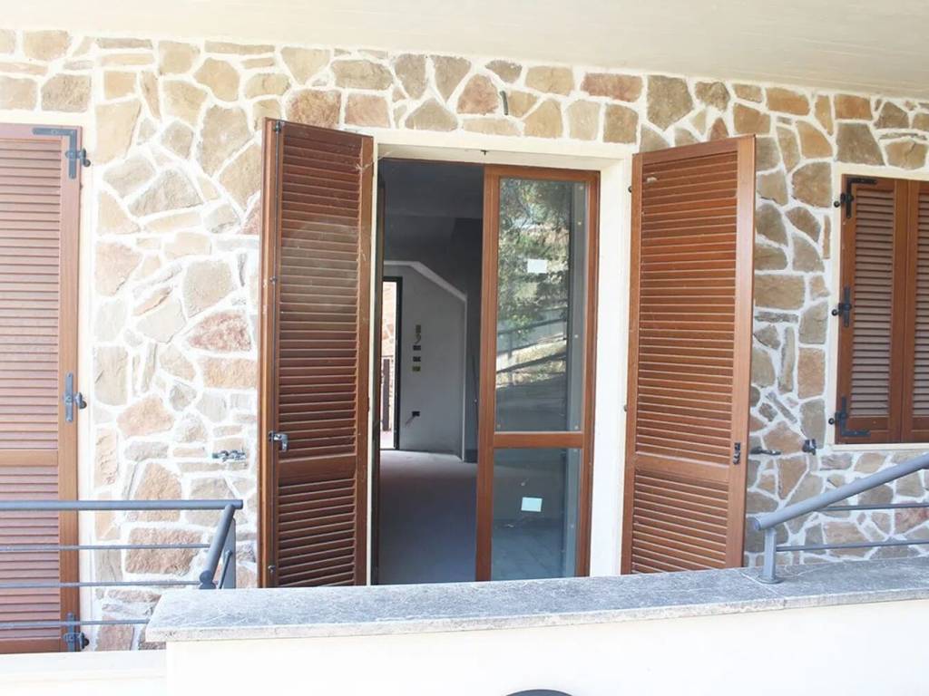 casa indipendente in vendita a Colli al Metauro in zona Saltara