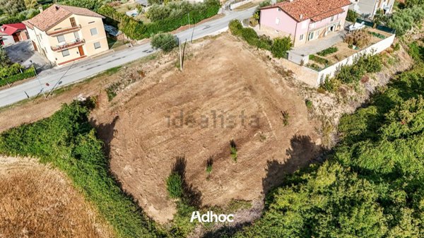 casa indipendente in vendita a Colli al Metauro