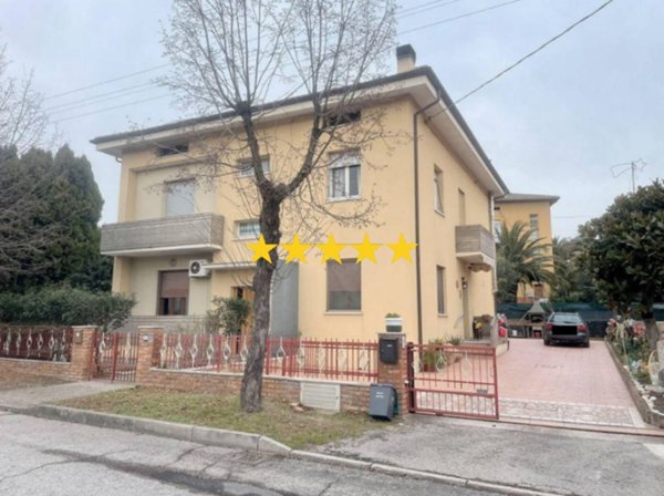 appartamento in vendita a Colli al Metauro