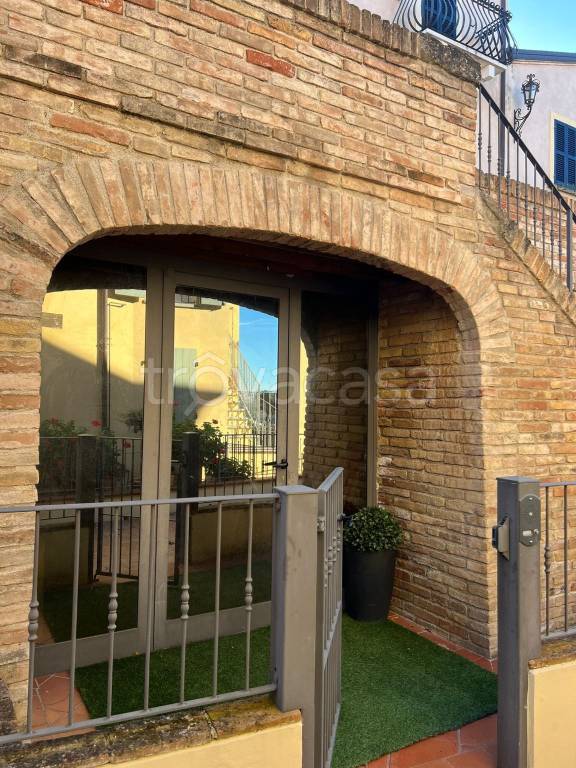 appartamento in vendita a Colli al Metauro in zona Bargni