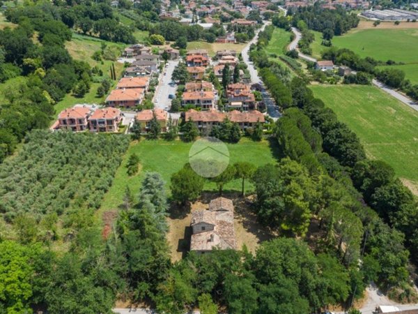 casa indipendente in vendita a Colli al Metauro in zona Calcinelli