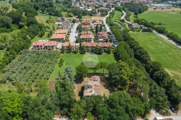 casa indipendente in vendita a Colli al Metauro in zona Calcinelli