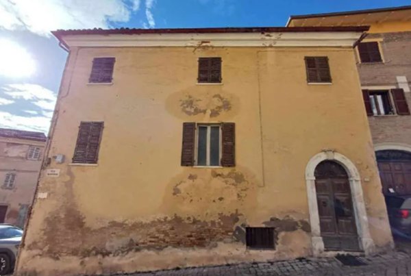 appartamento in vendita a Colli al Metauro in zona Tavernelle