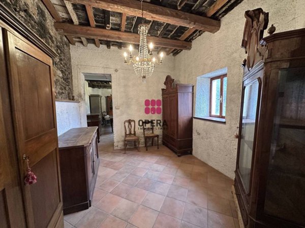 casa indipendente in vendita a Colli al Metauro in zona Saltara