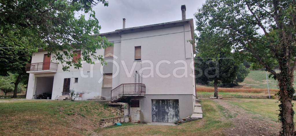 casa indipendente in vendita a Colli al Metauro in zona Tavernelle