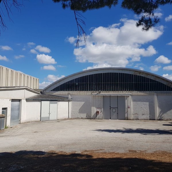capannone in vendita a Colli al Metauro