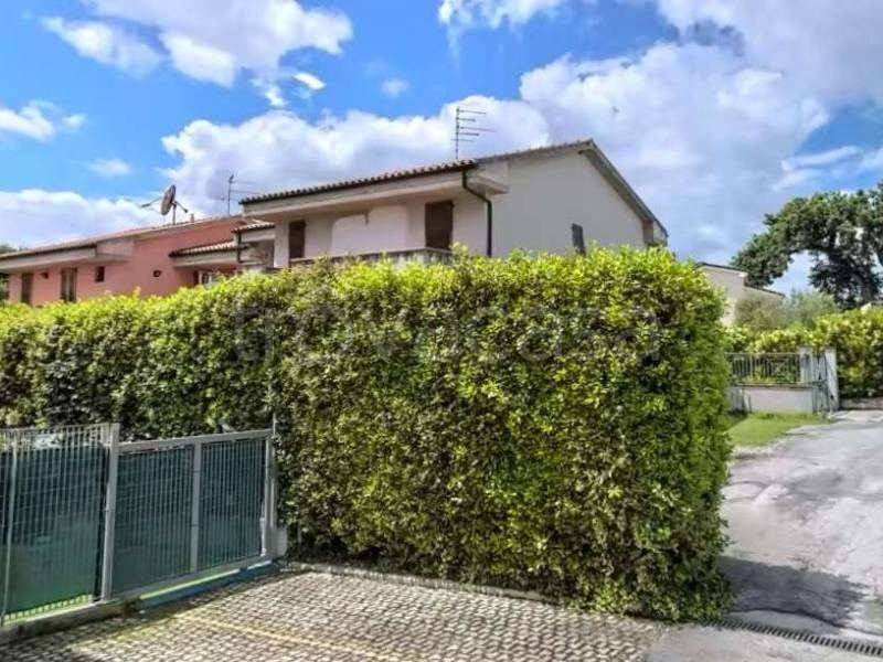casa indipendente in vendita a Colli al Metauro